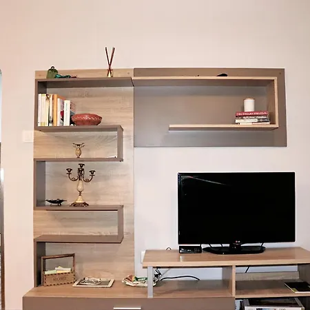 Apartment Red Kruz *